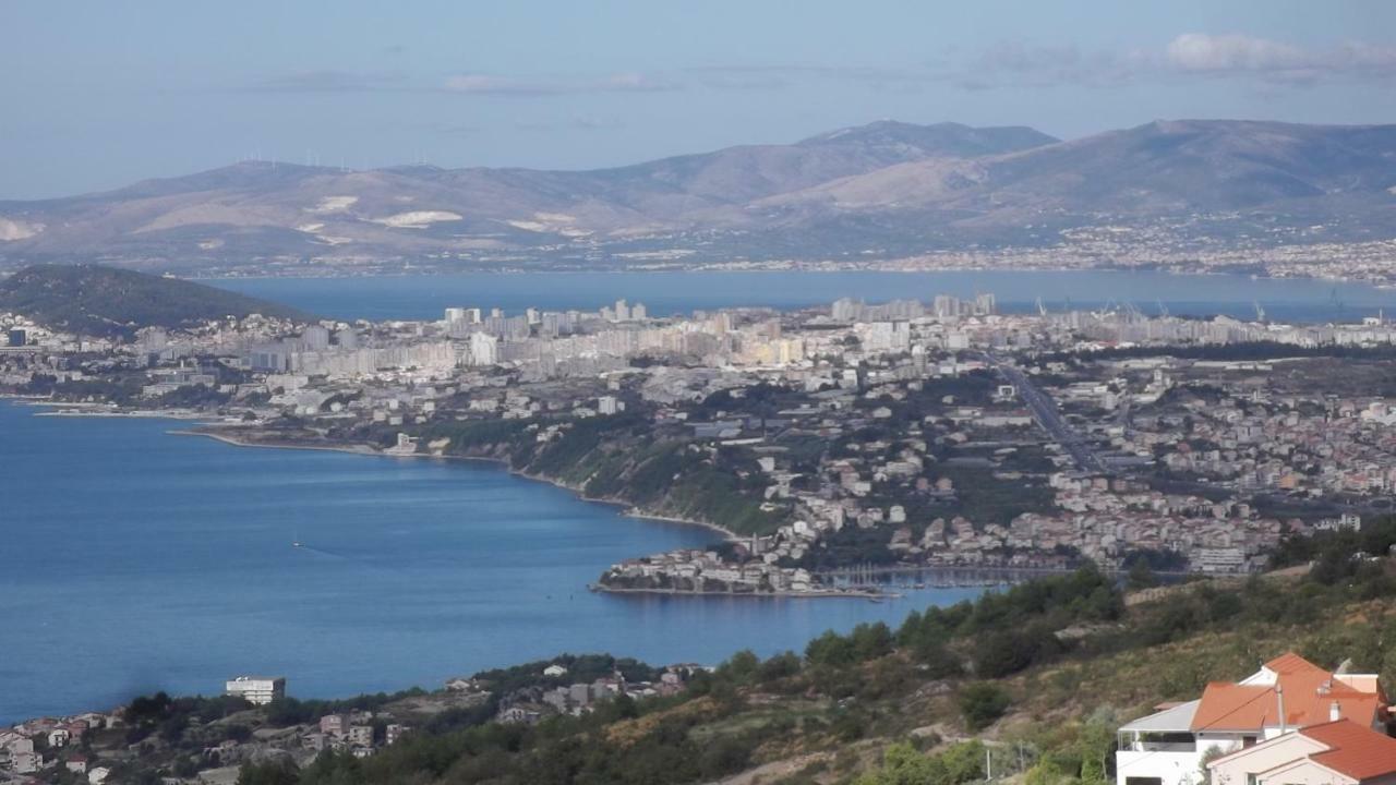 פודסטראנה Villa Dolenec מראה חיצוני תמונה