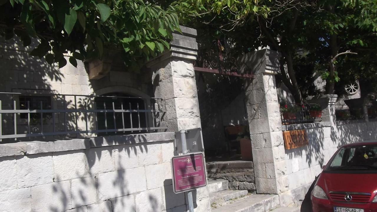 פודסטראנה Villa Dolenec מראה חיצוני תמונה