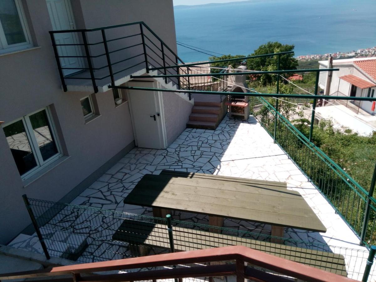 פודסטראנה Villa Dolenec מראה חיצוני תמונה