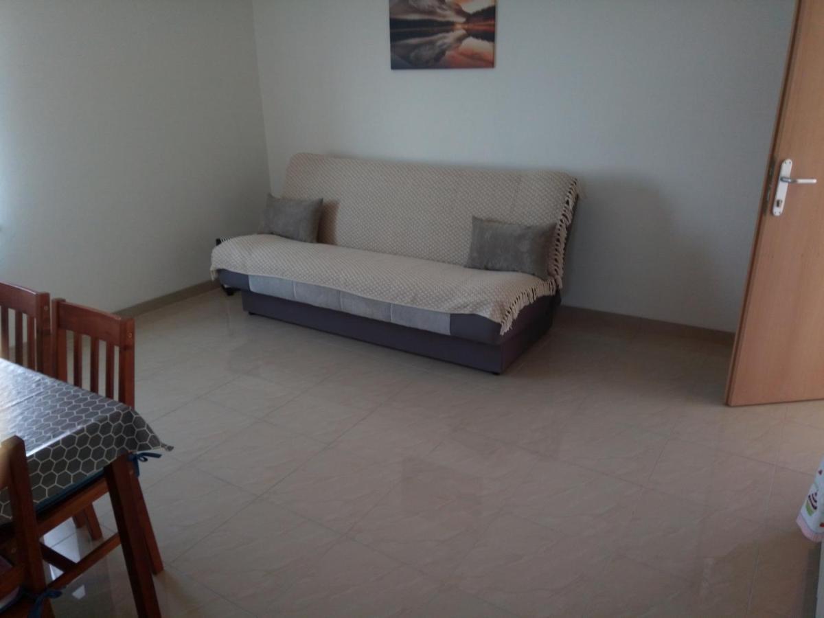 פודסטראנה Villa Dolenec מראה חיצוני תמונה